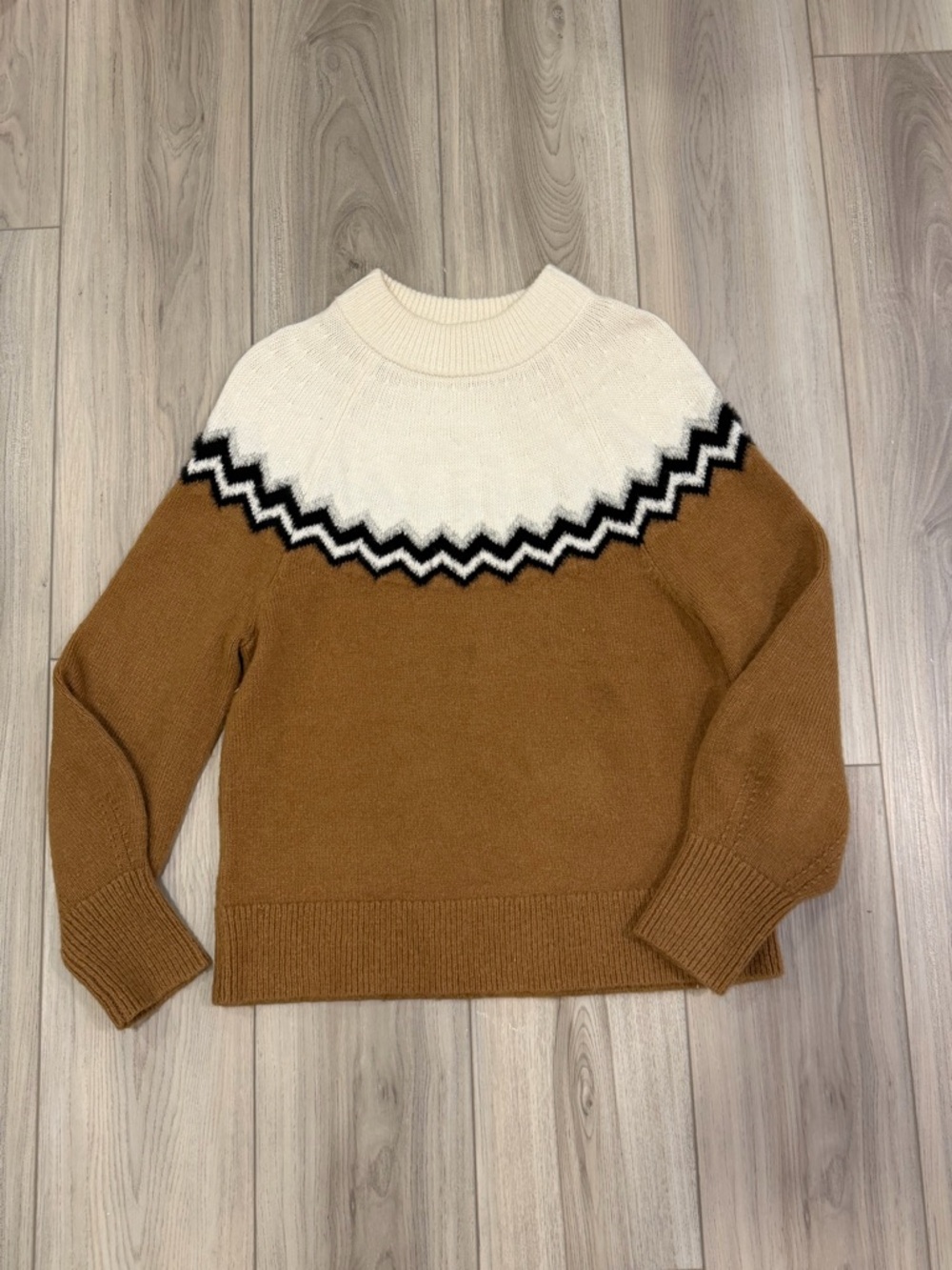 Ann Taylor Cream and Brown Zigzag Yoke Crewneck Sweater